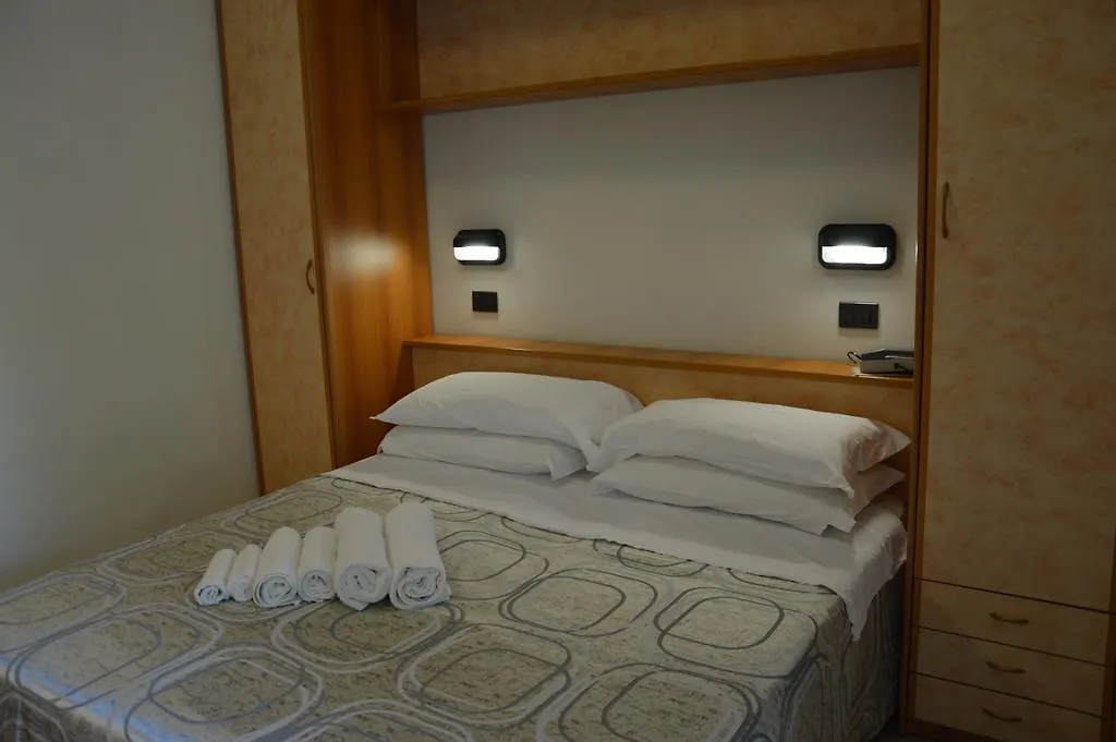 ***  Mantovani Hotel Mariu Rimini Olaszország